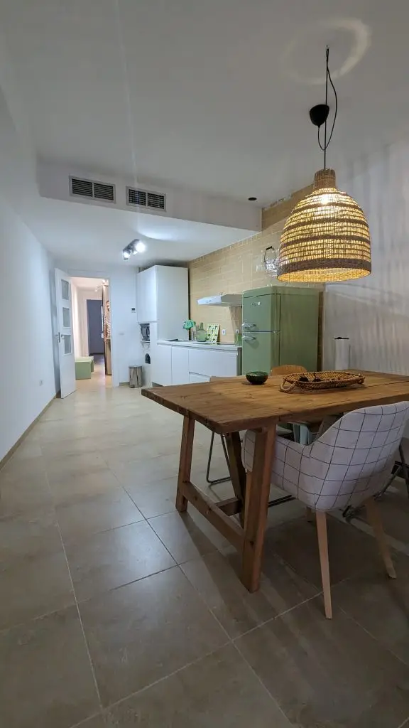comedor apartamento carboneras